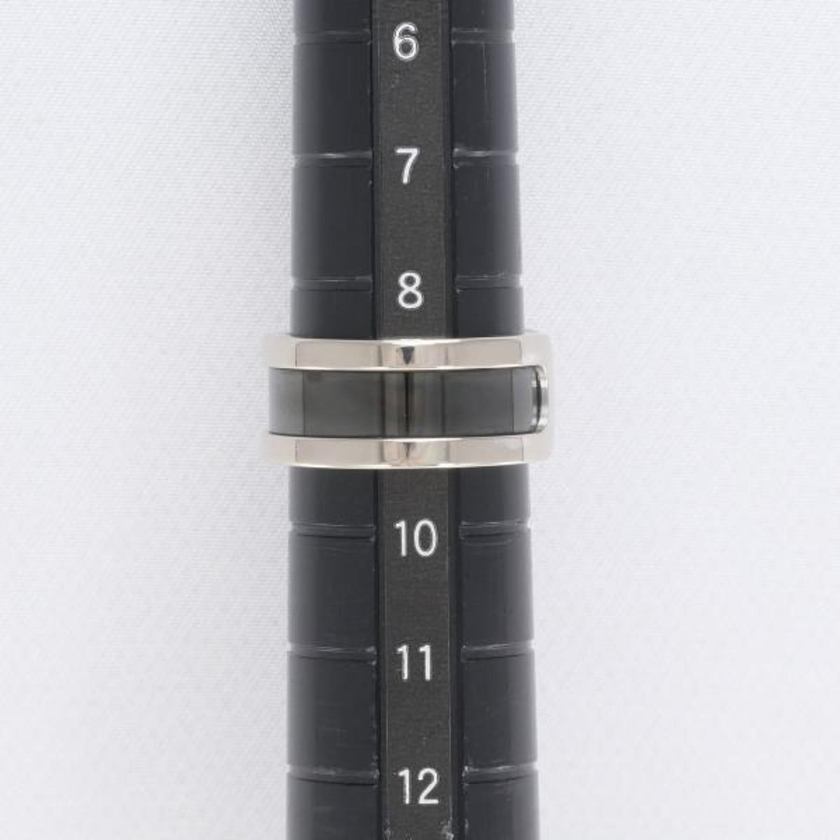 Black Lacquer Ring T6999