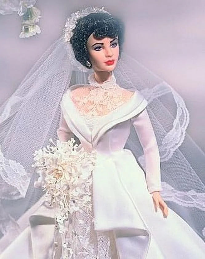 Elizabeth Taylor Barbie Doll L4007