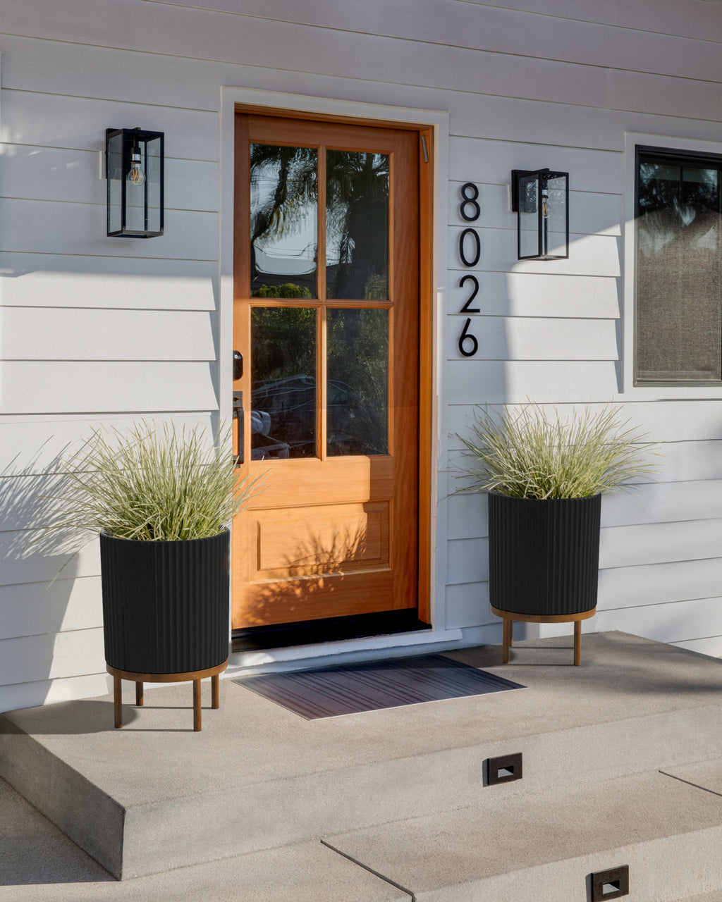 2-Pack Black/Brown Plastic-Stone Planter with Stand F38736