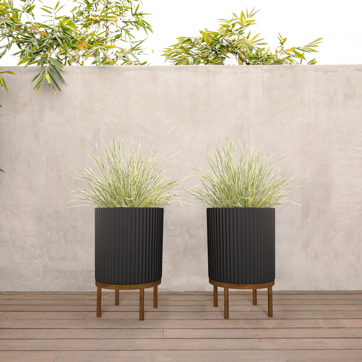 2-Pack Black/Brown Plastic-Stone Planter with Stand F38736