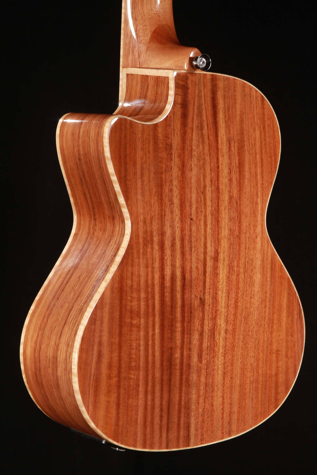 Solid Acacia Tenor Ukulele with Electronics K1068