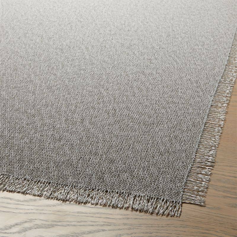Fringe Runner T39448