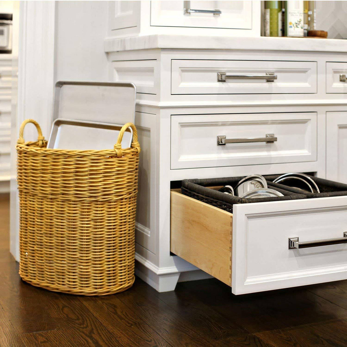 Antique Wicker Kitchen Cabinet Basket G747674