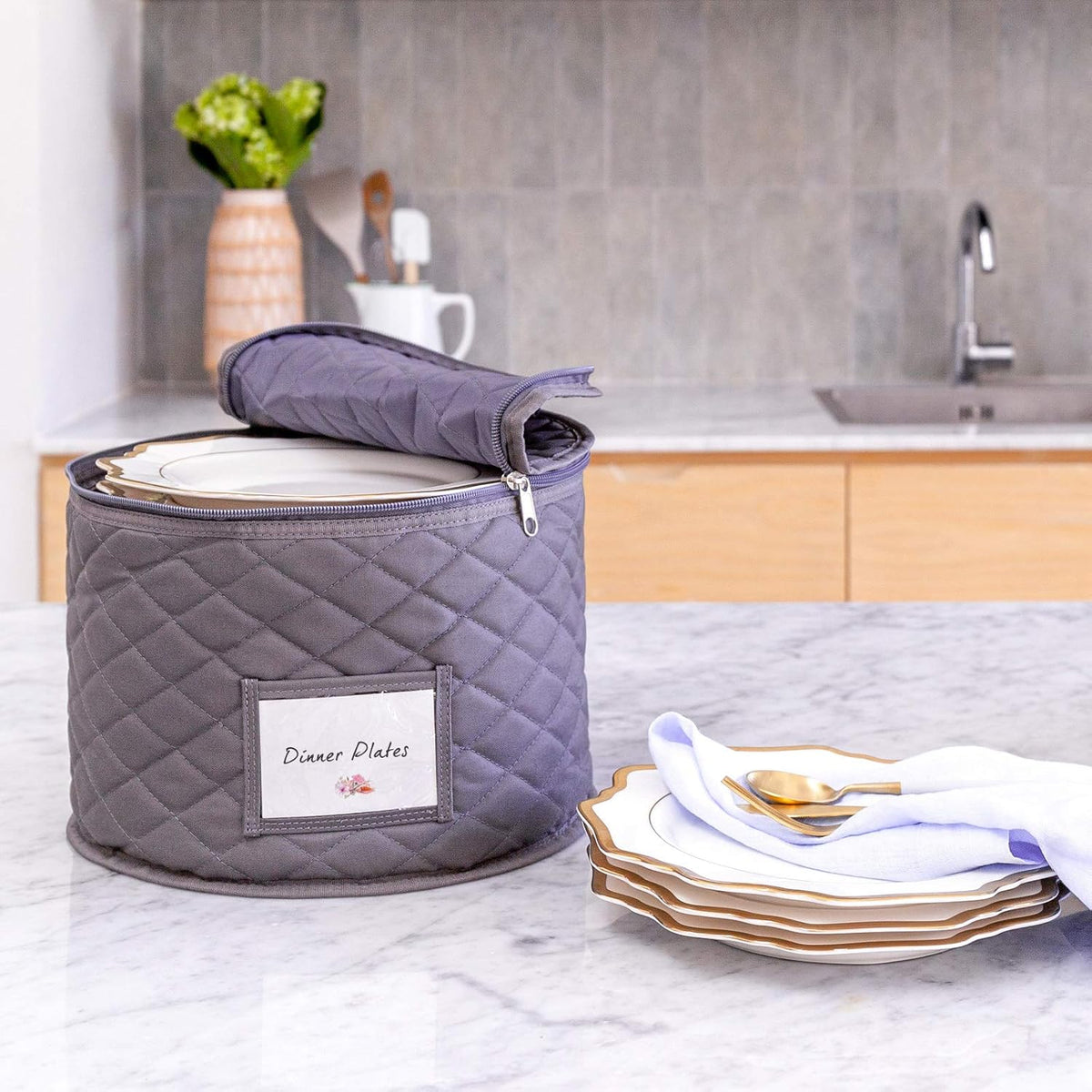 12 Dinner Plate Storage Case with Thick Felt Dividers G10981