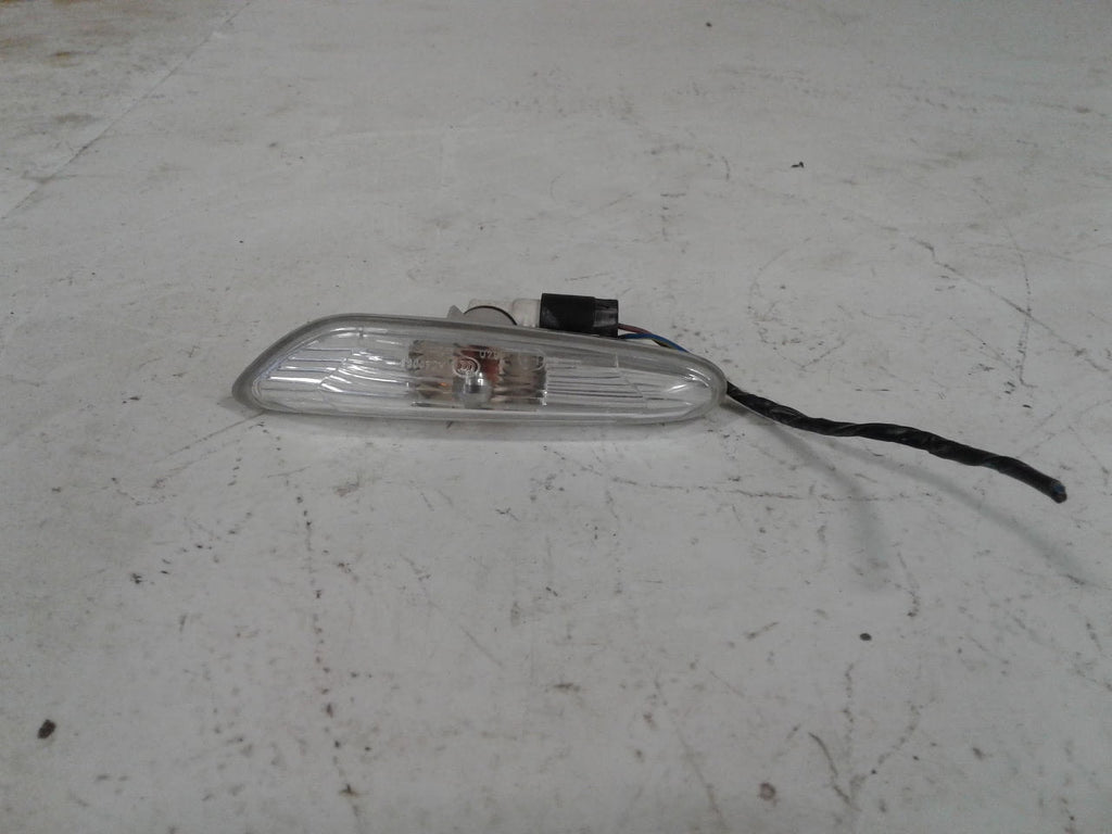 2008 BMW 328 Series Side Marker Fender Mounted RH G296322