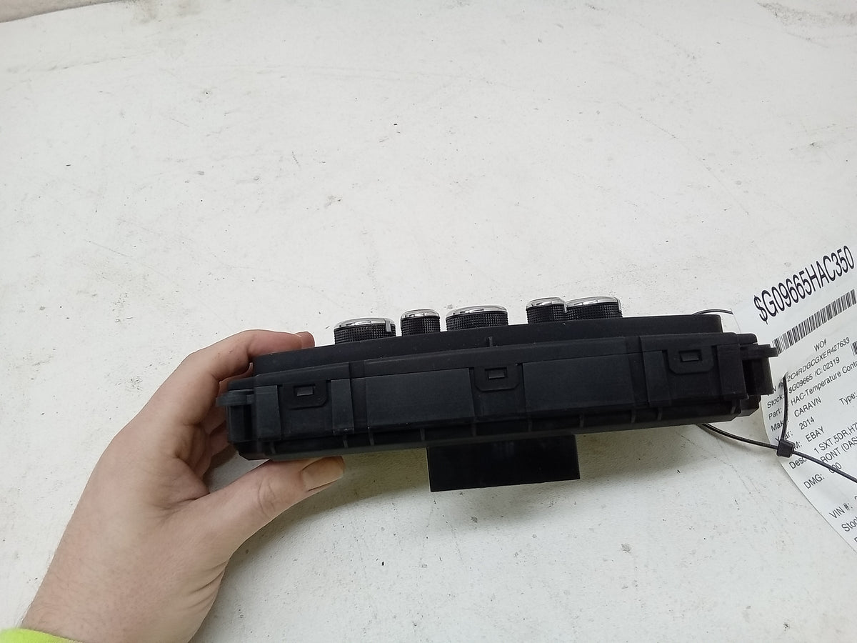 14 Dodge Caravan Temperature Control OEM K8038