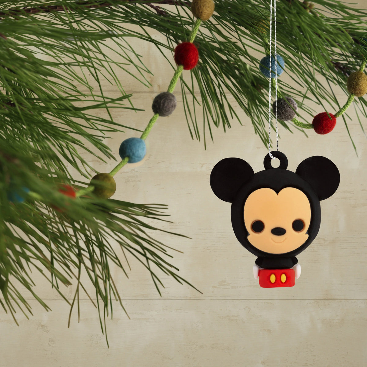 Disney Mickey Mouse and Friends Miniature Ornaments, Set of 6 B391354