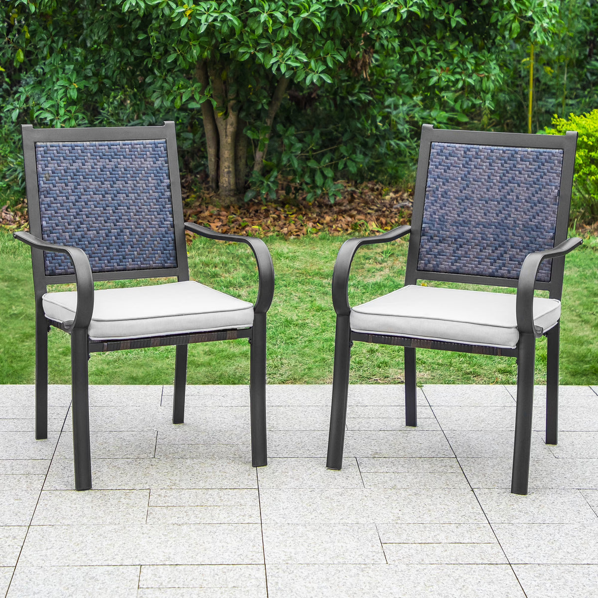 2-Piece Patio Rattan Wicker Armrest Chairs with Beige Cushion H8669