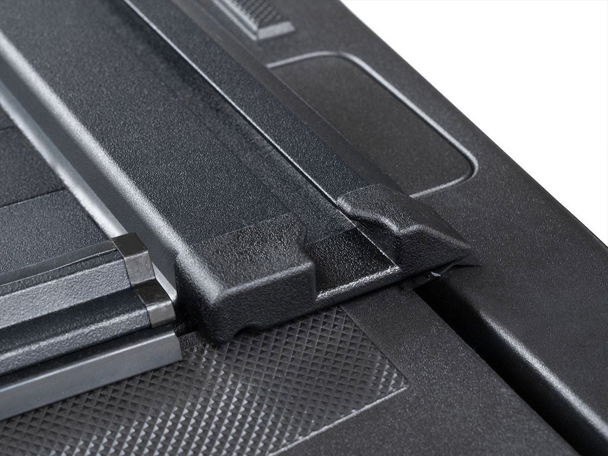 Retractable Truck Bed Tonneau Cover V416
