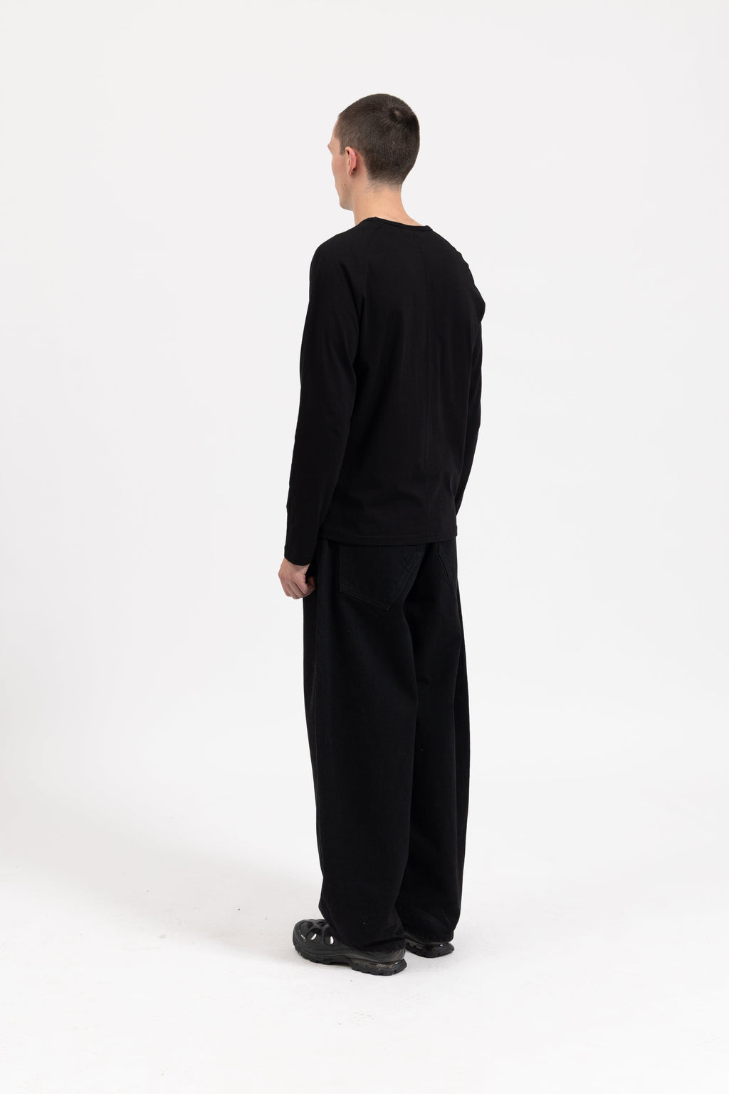 BAGGY DENIM JEANS - TRUE BLACK