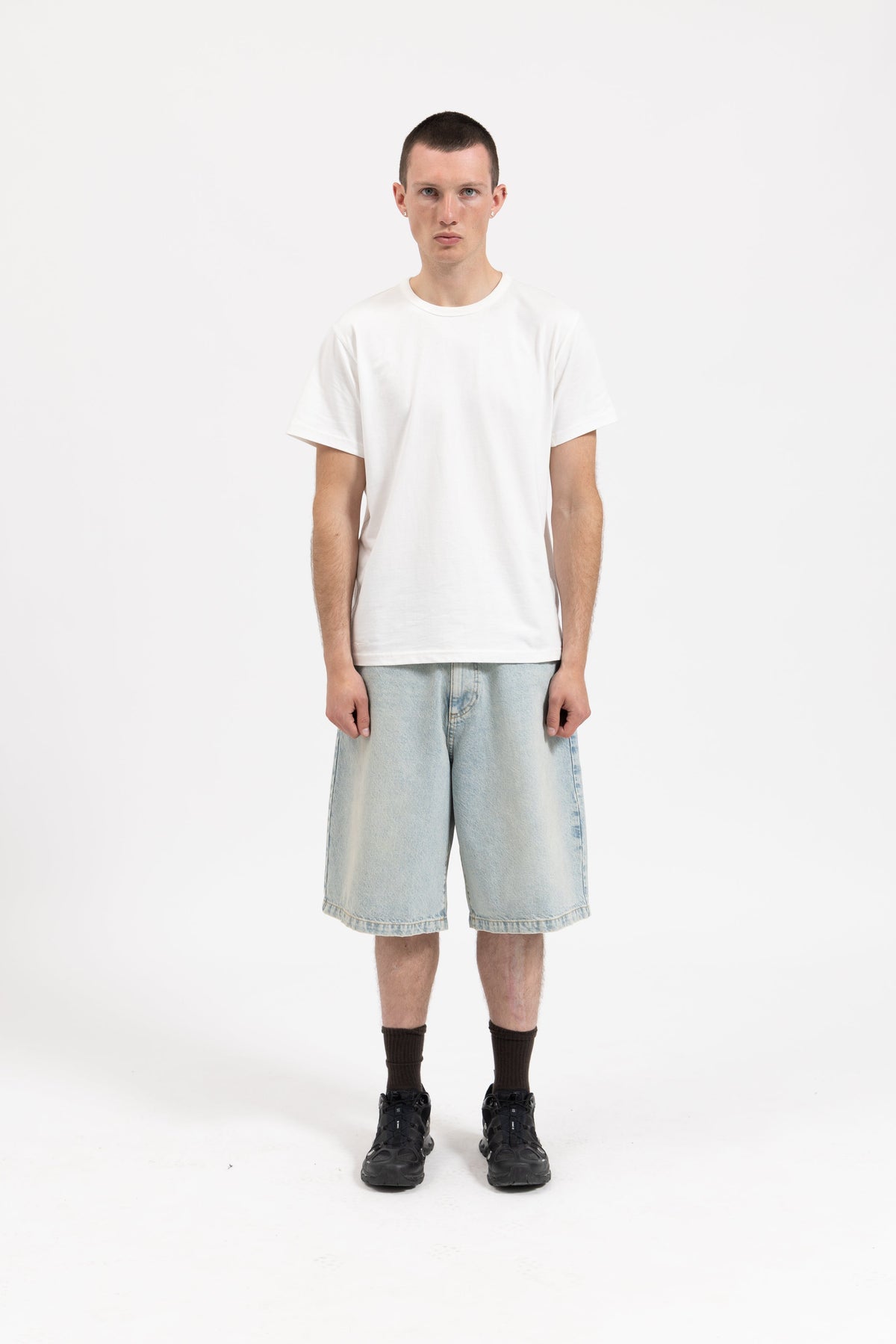 BAGGY DENIM SHORTS - SUN BLEACHED BLUE