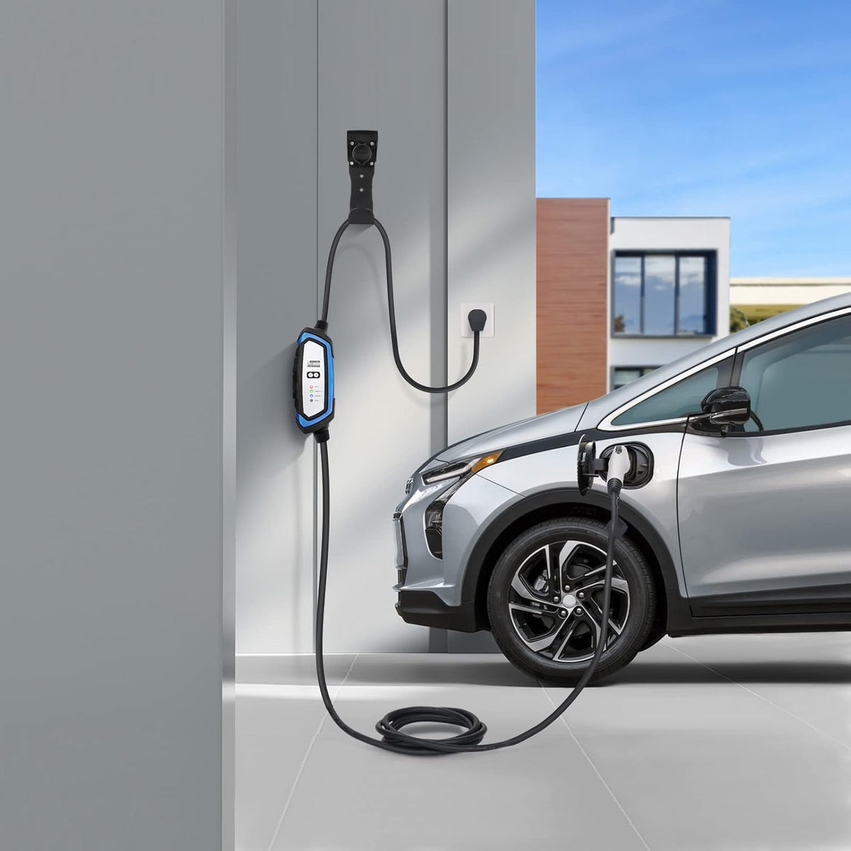 Portable 240V 32Amp EV Charger with NEMA14-50 Plug L324574