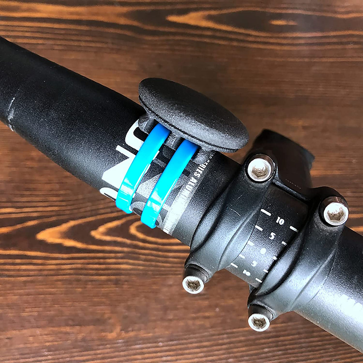 Motorcycle Bicycle Handlebar Tie Fixed Holder Shell Seatpost Mount Protective Case for AirTag I81117